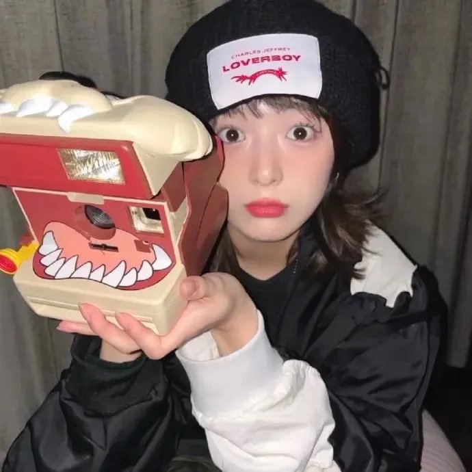 水瓶座女孩